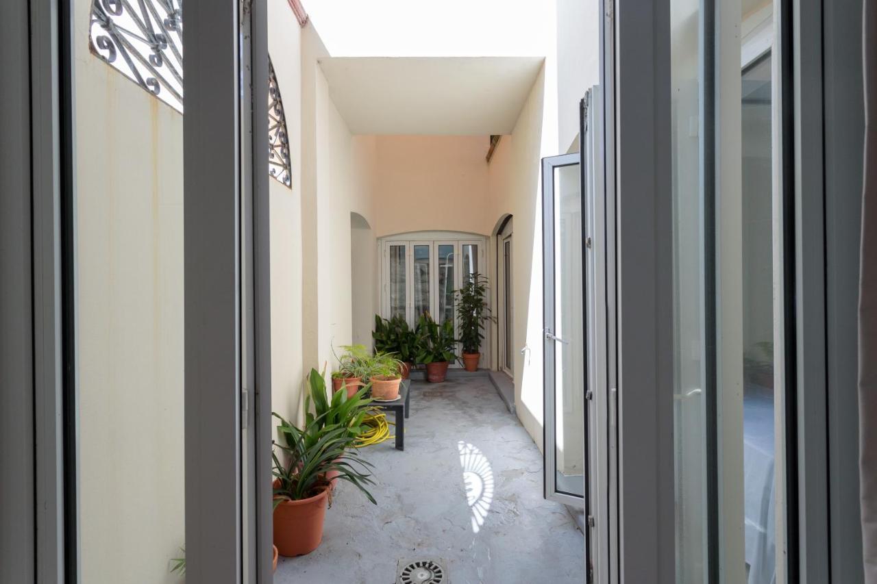 Apartamentos Homing Puerto Sherry El Puerto de Santa Maria Exterior photo