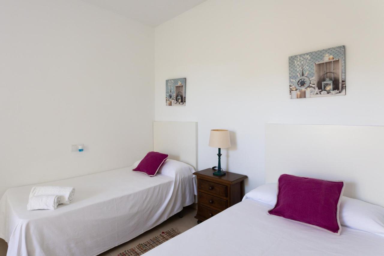 Apartamentos Homing Puerto Sherry El Puerto de Santa Maria Exterior photo